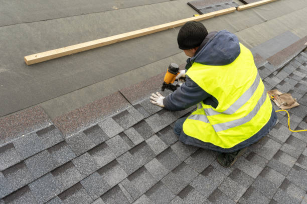 Best Storm Damage Roof Repair  in Commerce, CA